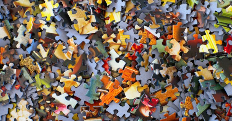 Blending problem-based learning (PBL) and real-world scenarios on foundation economics: IFP